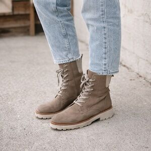 Poppy Barley Lace-Up Combat Boots Taupe Suede Lug Sole Size 10 Women